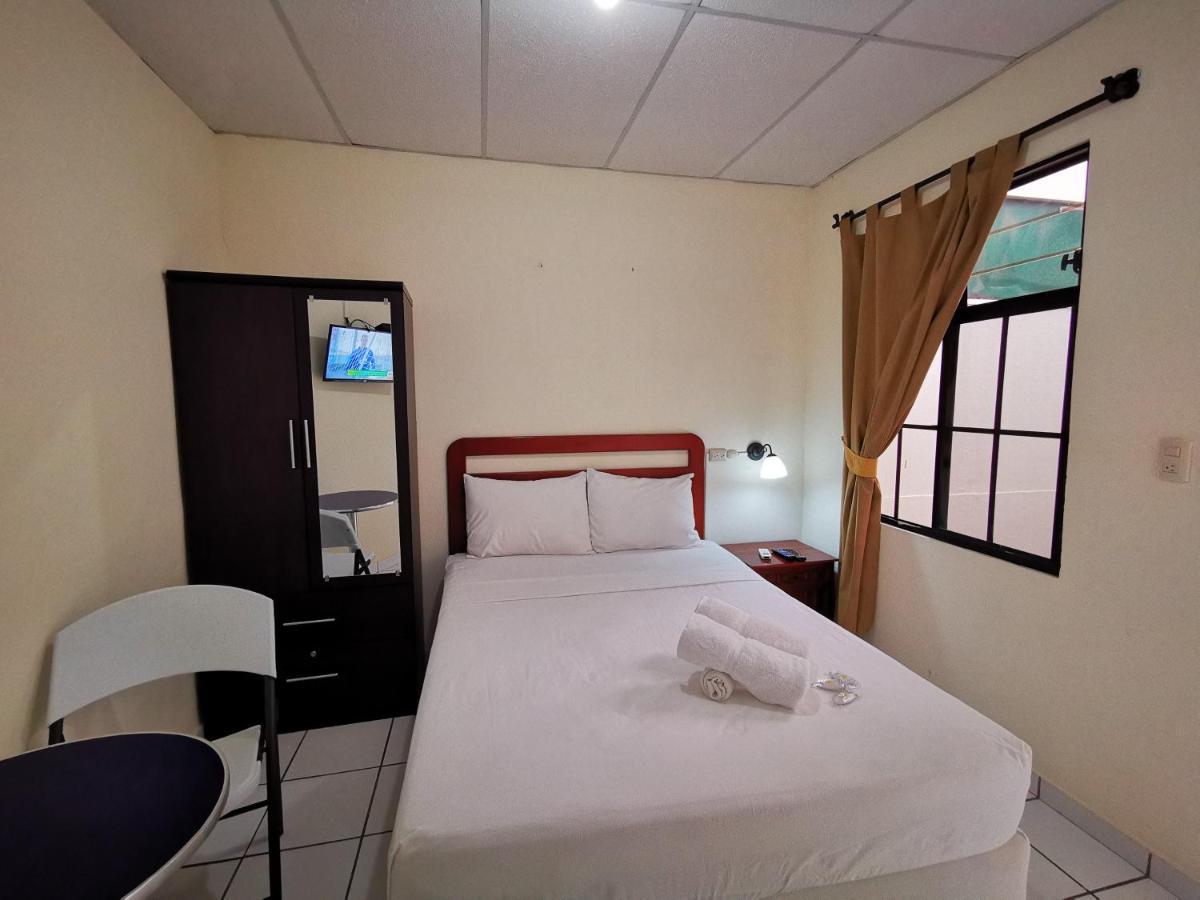Hotel Armonia Hostal San Salvador Exterior foto