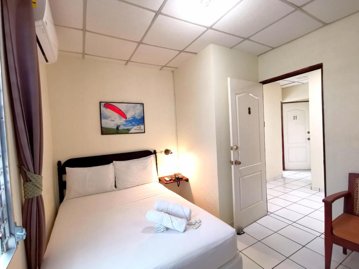 Hotel Armonia Hostal San Salvador Exterior foto