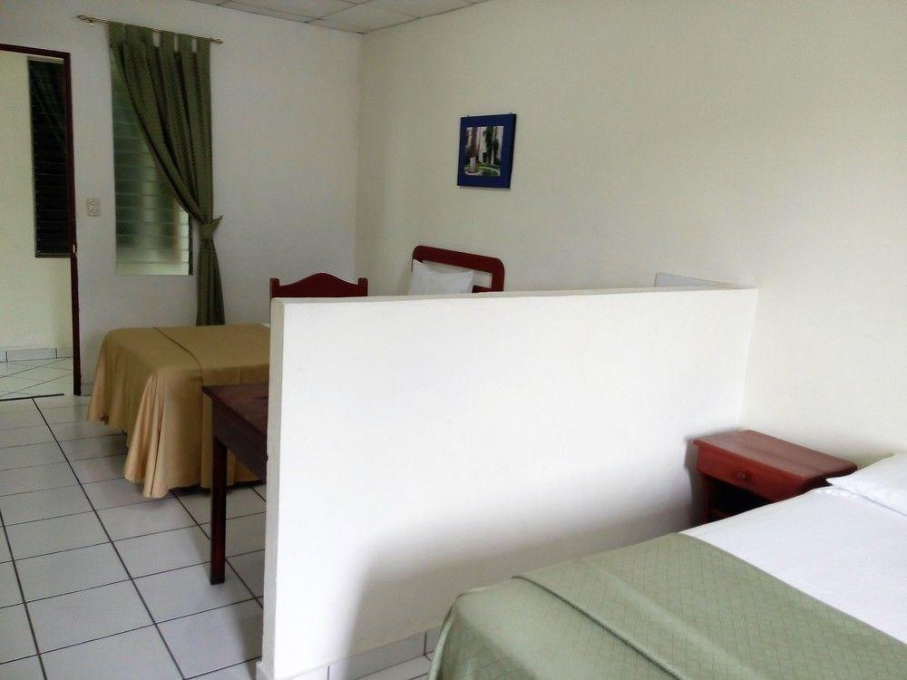 Hotel Armonia Hostal San Salvador Exterior foto