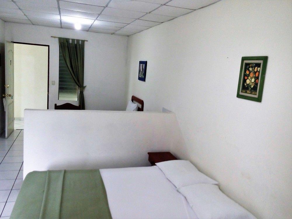 Hotel Armonia Hostal San Salvador Exterior foto