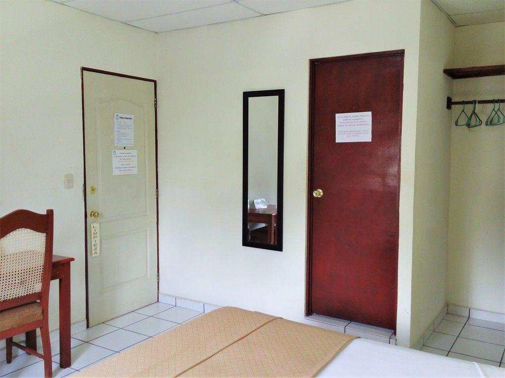 Hotel Armonia Hostal San Salvador Exterior foto